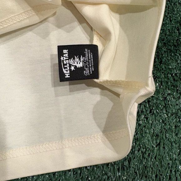 Hell Star 'Go To Heaven' Cream Graphic Short Sleeve Tee - Picture 5 of 5